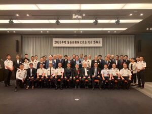 自衛官は尊敬すべき仕事です。